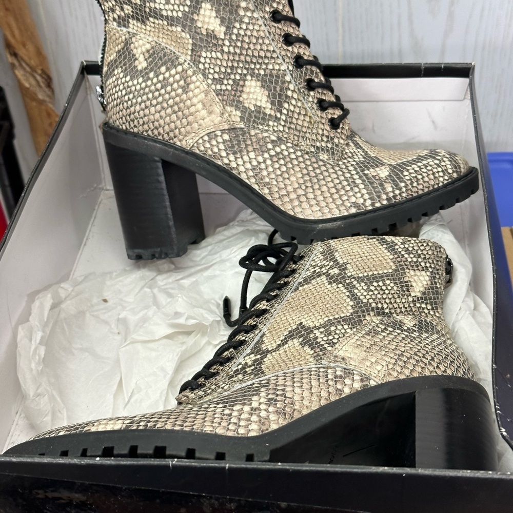 Dolce Vita NIB snake boot